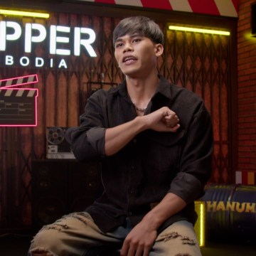 យុវជន សឺន ដារាត អ្នកចម្រៀង Rap មកពីខេត្តឃ្លាំង ដែនដីកម្ពុជាក្រោម។ រូប៖ ផ្តល់ឱ្យ យុវជន សឺន ដារាត អ្នកចម្រៀង Rap មកពីខេត្តឃ្លាំង ដែនដីកម្ពុជាក្រោម។ រូប៖ ផ្តល់ឱ្យ